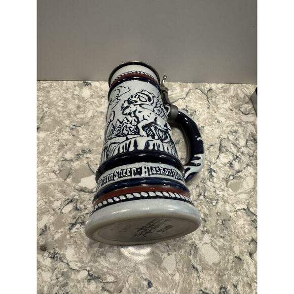 Avon Vintage German Ceramic Beer Stein With Pewter Lid Signed 1976 - Picture 9 of 9